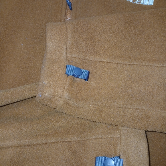 The North Face Men's Rust Fleece Jacket - Picture 7 of 7